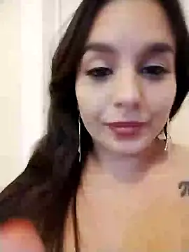 Snapshot of piiruwx chatting on December 2024 11:45:01 PM piiruwx online show from December 2024 11:45:01 PM