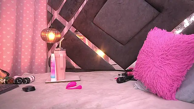 violeta aroca online show from February 2025 09:25:02 AM