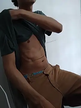 Snapshot of PrivCamZone chatting on November 2025 08:29:01 PM PrivCamZone online show from November 2025 08:29:01 PM