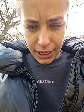 Keli Jessi online show from April 2026 12:13:01 PM