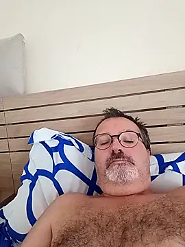 Snapshot of mike9473 chatting on September 2025 09:10:02 AM mike9473 online show from September 2025 09:10:02 AM