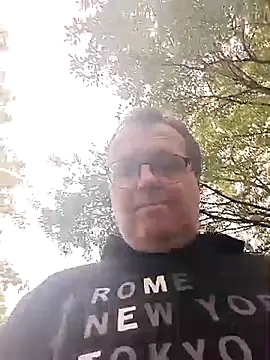 Snapshot of mike9473 chatting on September 2025 11:12:02 AM mike9473 online show from September 2025 11:12:02 AM