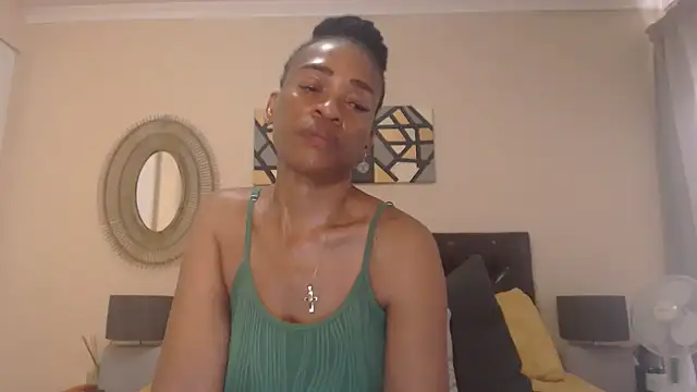 Creamyass22 online show from March 2025 02:37:02 PM