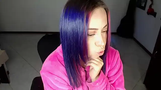 charlottezoe15 online show from February 2026 09:17:01 AM