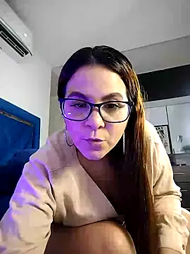 Susaan Miilf online show from June 2026 06:55:02 PM