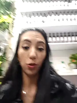 LunaZambrano online show from February 2025 12:43:01 AM