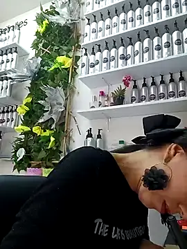 LunaZambrano online show from March 2025 08:27:01 PM