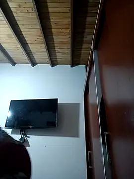 LunaZambrano online show from September 2025 12:50:02 PM