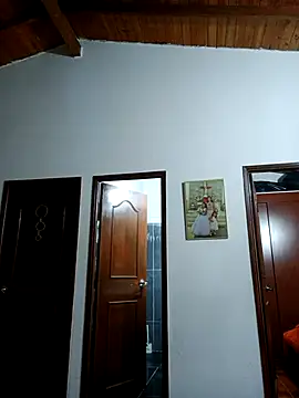 LunaZambrano online show from October 2025 12:35:02 PM