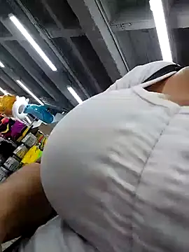 Snapshot of keilymadam chatting on January 2025 06:14:02 PM keilymadam online show from January 2025 06:14:02 PM