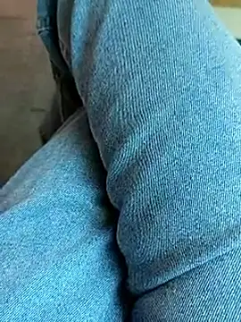 Snapshot of sutgibihatun chatting on November 2025 09:52:02 AM sutgibihatun online show from November 2025 09:52:02 AM