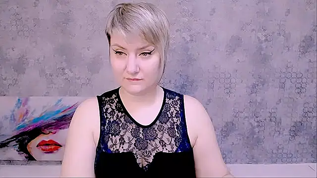 Djullia online show from February 2025 06:12:01 AM