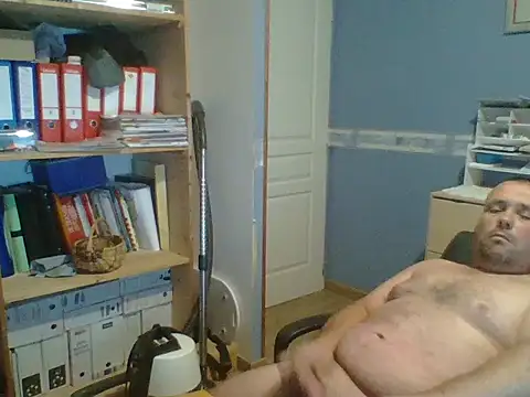 manubm03 online show from July 2026 07:39:01 AM