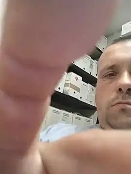 manubm03 online show from July 2026 10:32:01 AM
