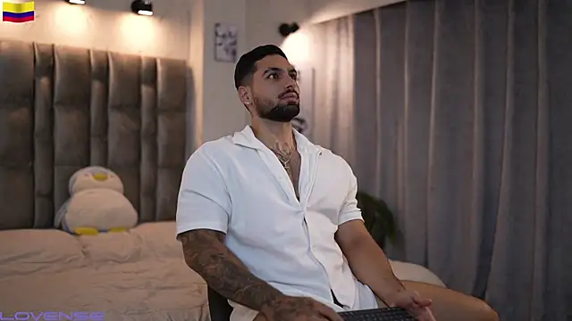 Snapshot of john_king29 chatting on October 2025 12:33:01 AM john king29 online show from October 2025 12:33:01 AM