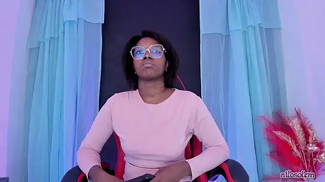 nilosolem online show from November 2025 09:35:02 PM