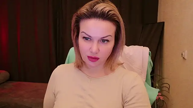 MishaMILF online show from March 2025 05:46:01 PM