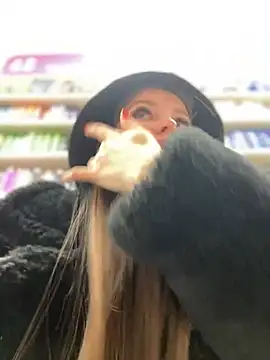 KrisMagnoly online show from February 2025 11:58:01 AM