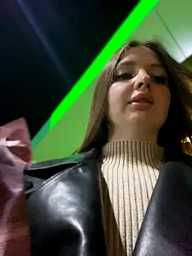 KrisMagnoly online show from September 2025 05:35:01 PM