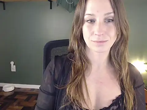Snapshot of callmedemme chatting on May 2026 06:26:02 PM callmedemme online show from May 2026 06:26:02 PM