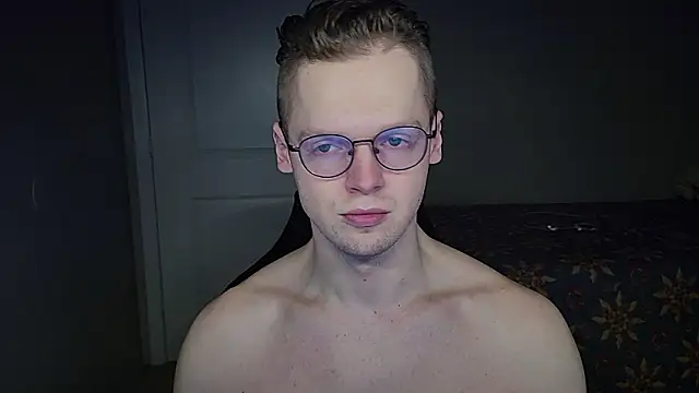 doloresman online show from February 2026 11:43:02 PM