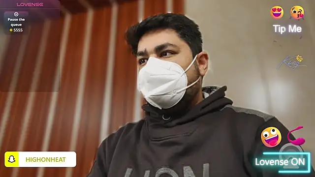 Snapshot of A4h_odin1 chatting on December 2025 09:04:01 AM A4h odin1 online show from December 2025 09:04:01 AM