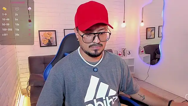 DaviidEvans  online show from September 2025 12:49:02 PM