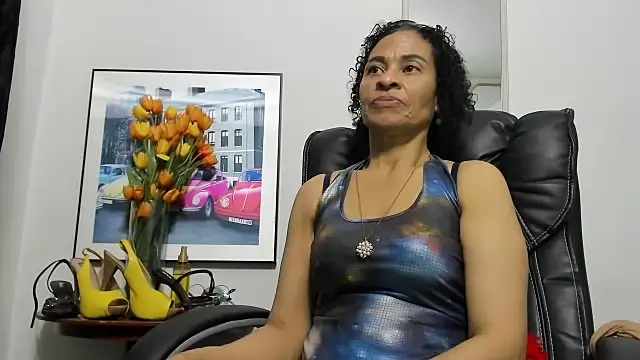 Aries Mature online show from December 2025 06:37:02 PM