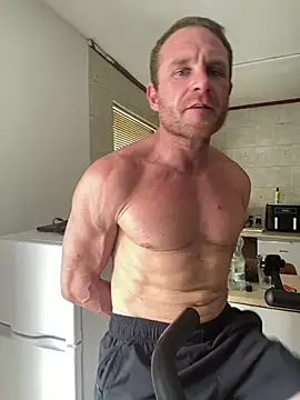 Snapshot of FuelX@xh chatting on June 2026 10:35:02 AM FuelXxh online show from June 2026 10:35:02 AM