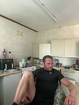 Snapshot of FuelX@xh chatting on July 2026 07:01:02 PM FuelXxh online show from July 2026 07:01:02 PM