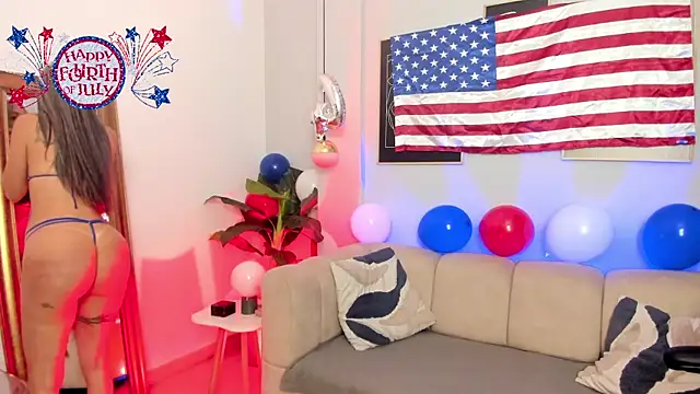 Snapshot of _Nicoletteshea_ chatting on July 2026 08:59:02 PM Nicoletteshea online show from July 2026 08:59:02 PM