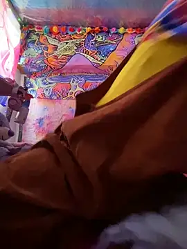 BABYUNICORN online show from December 2024 10:00:01 PM