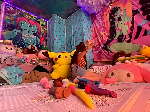 BABYUNICORN online show from October 2025 08:51:01 PM