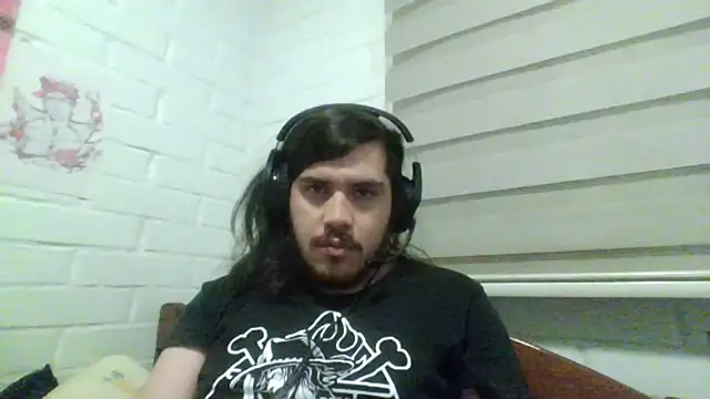 Snapshot of hung_weeb chatting on March 2026 02:50:01 AM hung weeb online show from March 2026 02:50:01 AM