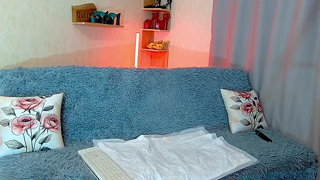 KimPolloc online show from April 2026 07:15:02 PM