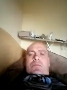 Robertvirt online show from September 2025 02:31:02 PM