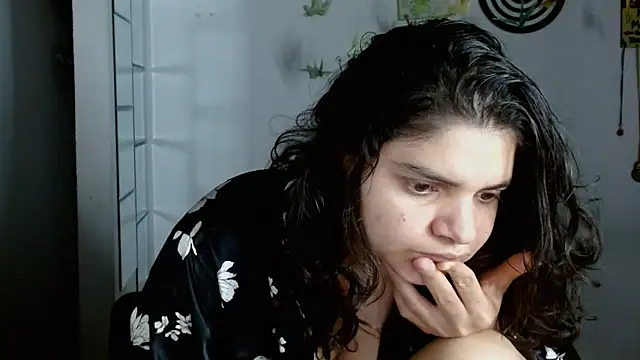 Nikkykora15 online show from April 2026 01:27:01 AM