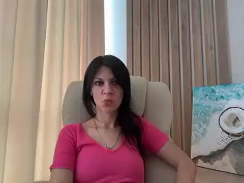 Snapshot of InjaAtHome chatting on July 2026 09:27:01 AM InjaAtHome online show from July 2026 09:27:01 AM
