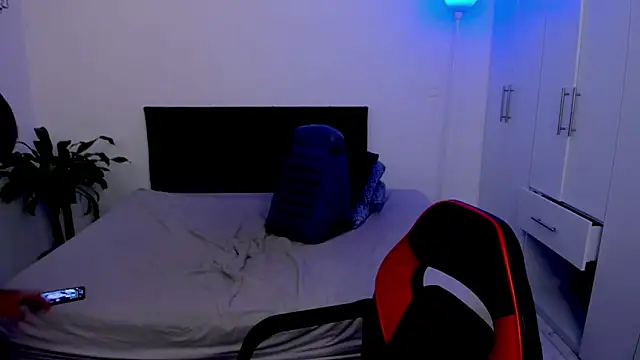 Eiden allenx online show from February 2025 11:49:02 AM