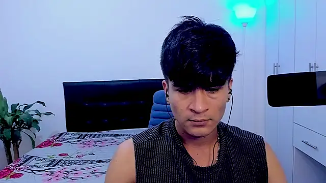 Eiden allenx online show from February 2025 04:08:02 AM