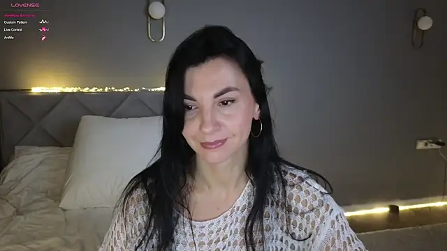 Mary love16 online show from November 2025 02:39:01 PM