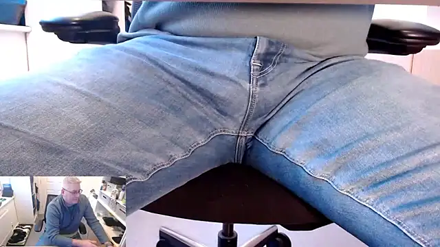 RicRockhard online show from November 2025 09:31:02 AM