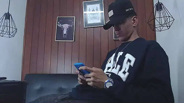 GaboReyes online show from March 2025 03:40:01 AM