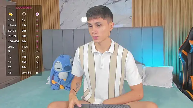 Snapshot of DustinLevine chatting on June 2026 12:26:02 PM DustinLevine online show from June 2026 12:26:02 PM