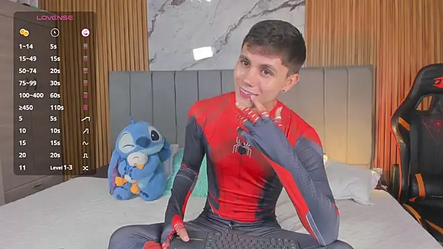 Snapshot of DustinLevine chatting on July 2026 12:18:02 PM DustinLevine online show from July 2026 12:18:02 PM