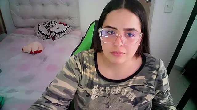  alicia z online show from December 2024 05:48:02 PM