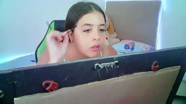  alicia z online show from January 2025 05:51:02 PM