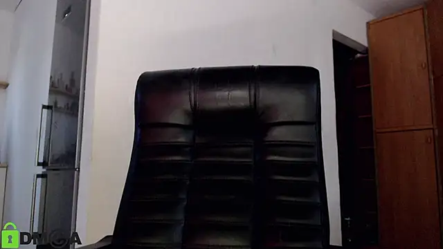 DollySun online show from February 2025 02:43:02 PM