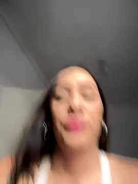   IRIS   online show from December 2025 04:05:01 PM