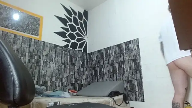 stripnolimits online show from February 2026 11:13:01 PM